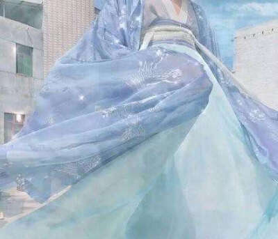 你们想要哪一个裙子，我都有哦~