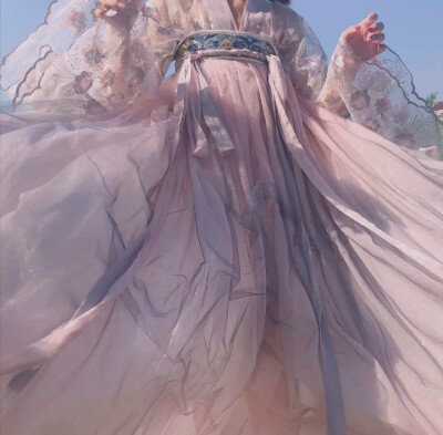 你们想要哪一个裙子，我都有哦~