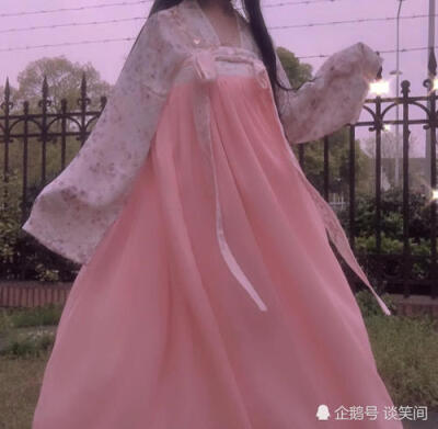 你们想要哪一个裙子，我都有哦~