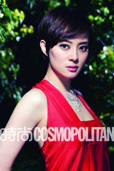 2013年《时尚COSMO》01月刊