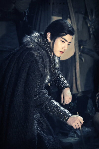 肖战｜斗破苍穹 林修崖
cr.重庆小鱿鱼