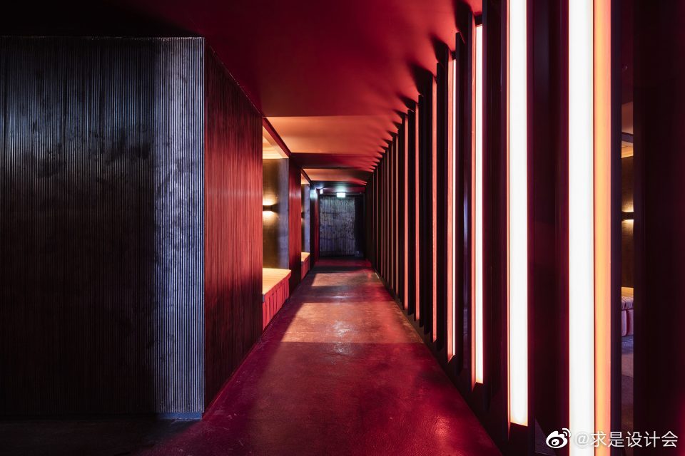 Red Manera – SKYBAR夜间俱乐部+寿司餐厅休息区，黎巴嫩 / TSAKHI.#求是爱设计#