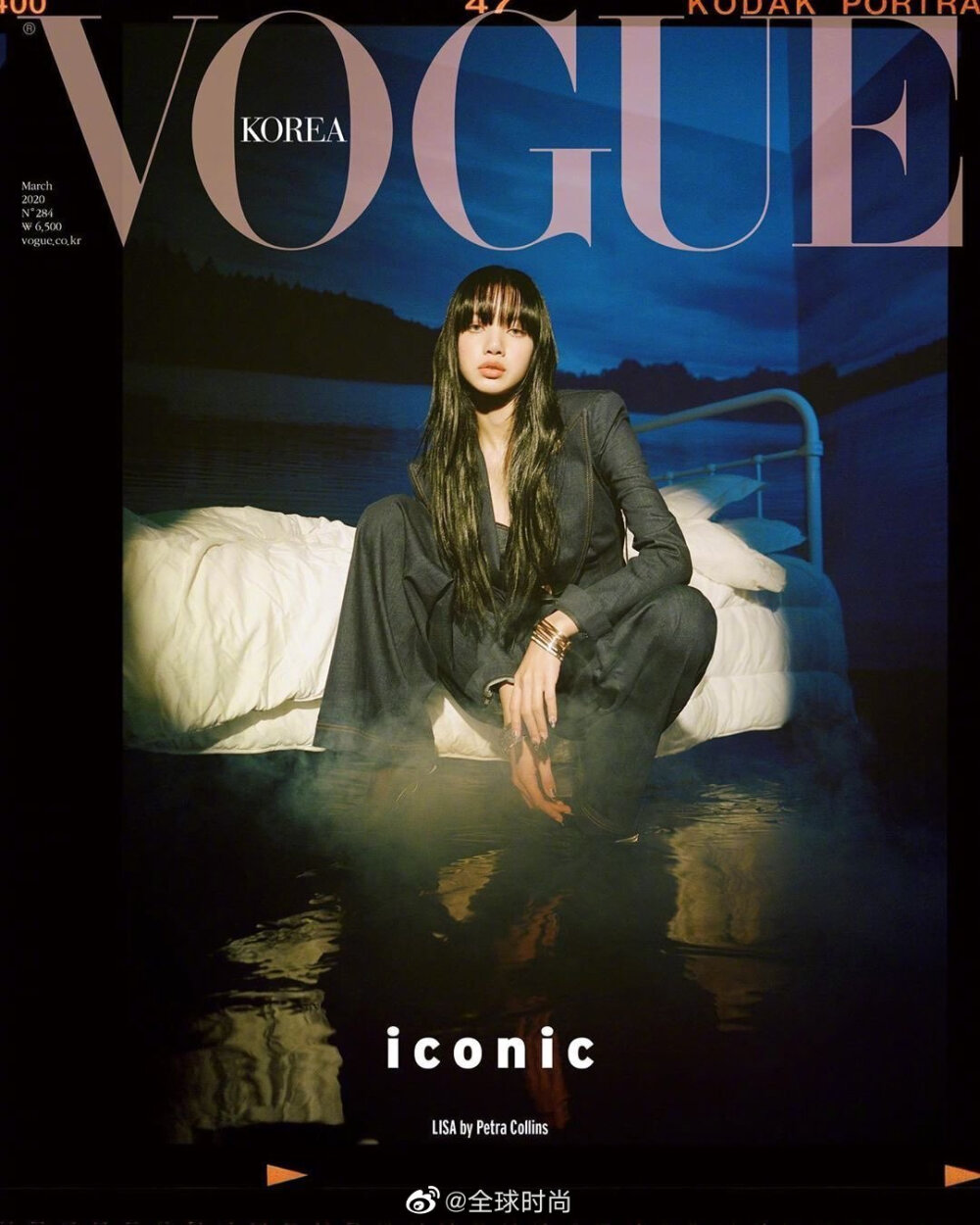 #BLACKPINK 韩版VOGUE# BLACKPINK &amp;《VOGUE》韩版三月刊，成为首个登封的女团，双团封四单封也是史无前例，四人四色，期待回归！