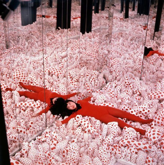 Yayoi Kusama（草间弥生）b，1929