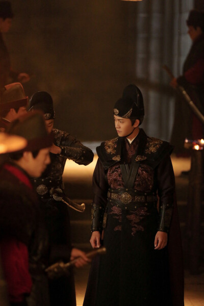 cr水印logo 无logo来源网络 侵删