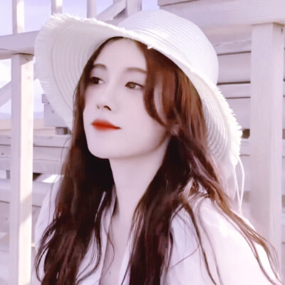 ©Eiuxo
原截姜幼书