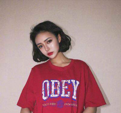 『分享头像』
苏璃来分享头像了！
我觉得还是蛮好看的
喜欢的可以点个赞吗？
刚来这儿，有很多不知道
『苏璃分享』