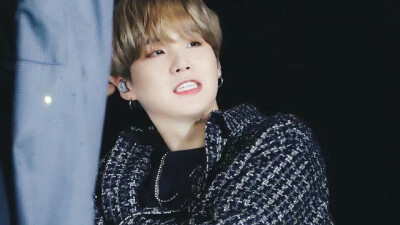 闵玧其
二转注明dt林词