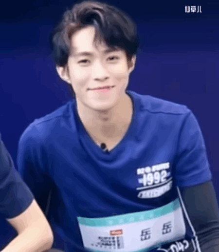 岳岳（岳明辉）x小虎牙