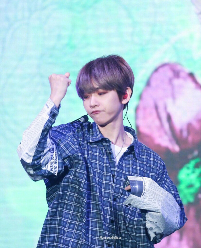 天才爱豆边伯贤