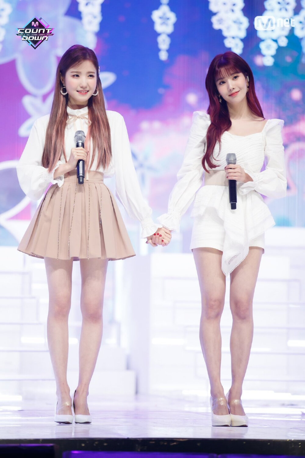 izone 张元英 宫脇咲良 曹柔理 崔叡娜 安宥真 矢吹奈子 权恩妃