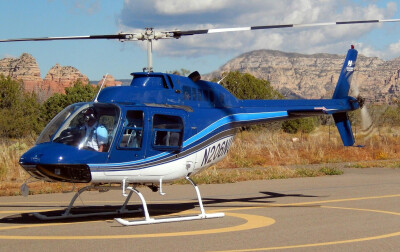 Bell206
