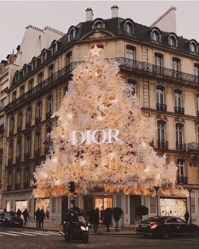 Dior