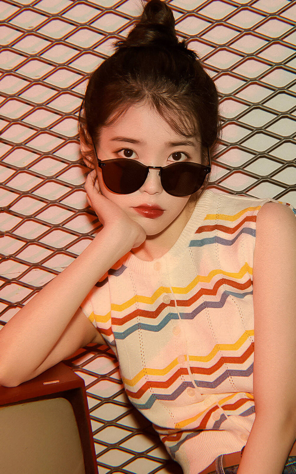 IU | VEDI VERO
cr:边五爷