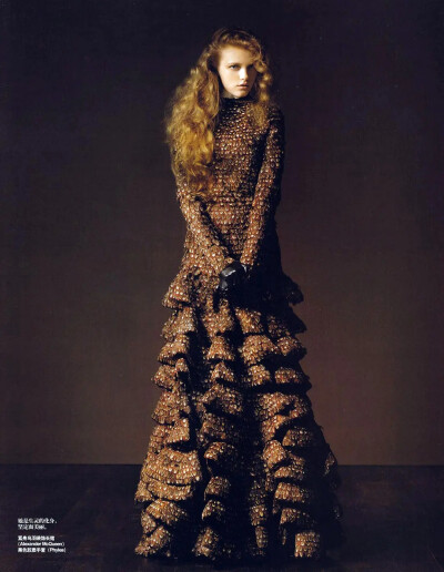 Vogue China January 2007 Renaissance Vlada Roslyakova by Pierluigi Macor