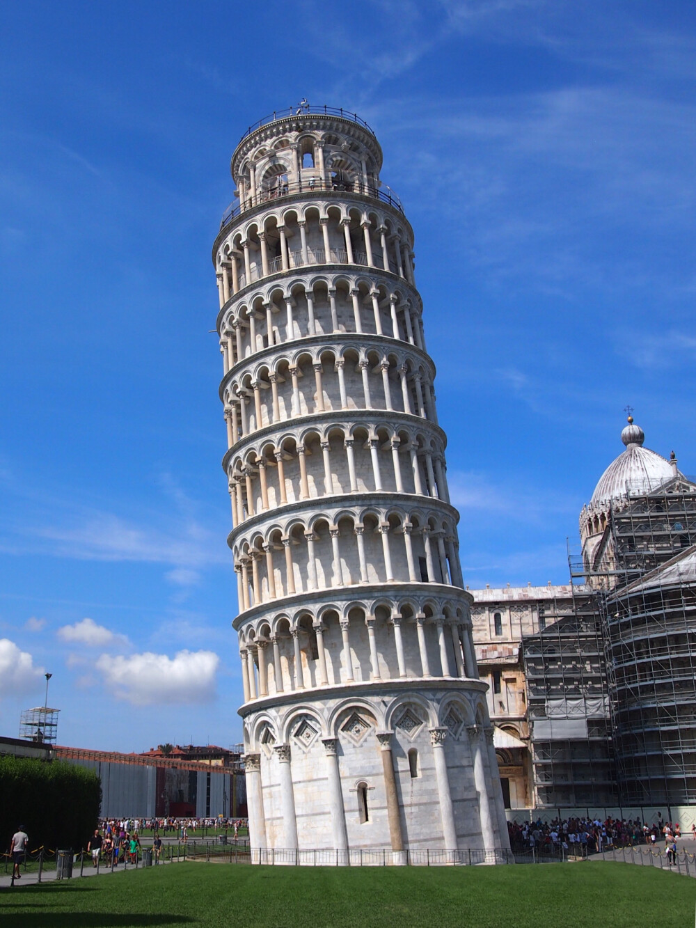 意大利 比萨 斜塔
比萨大教堂的钟楼
Pisa, Italy
Aug, 2014