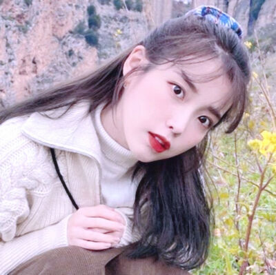 iu 原小黄君