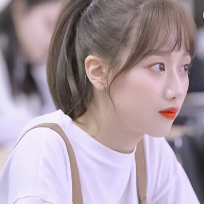 李娜恩头像
©®温夏.