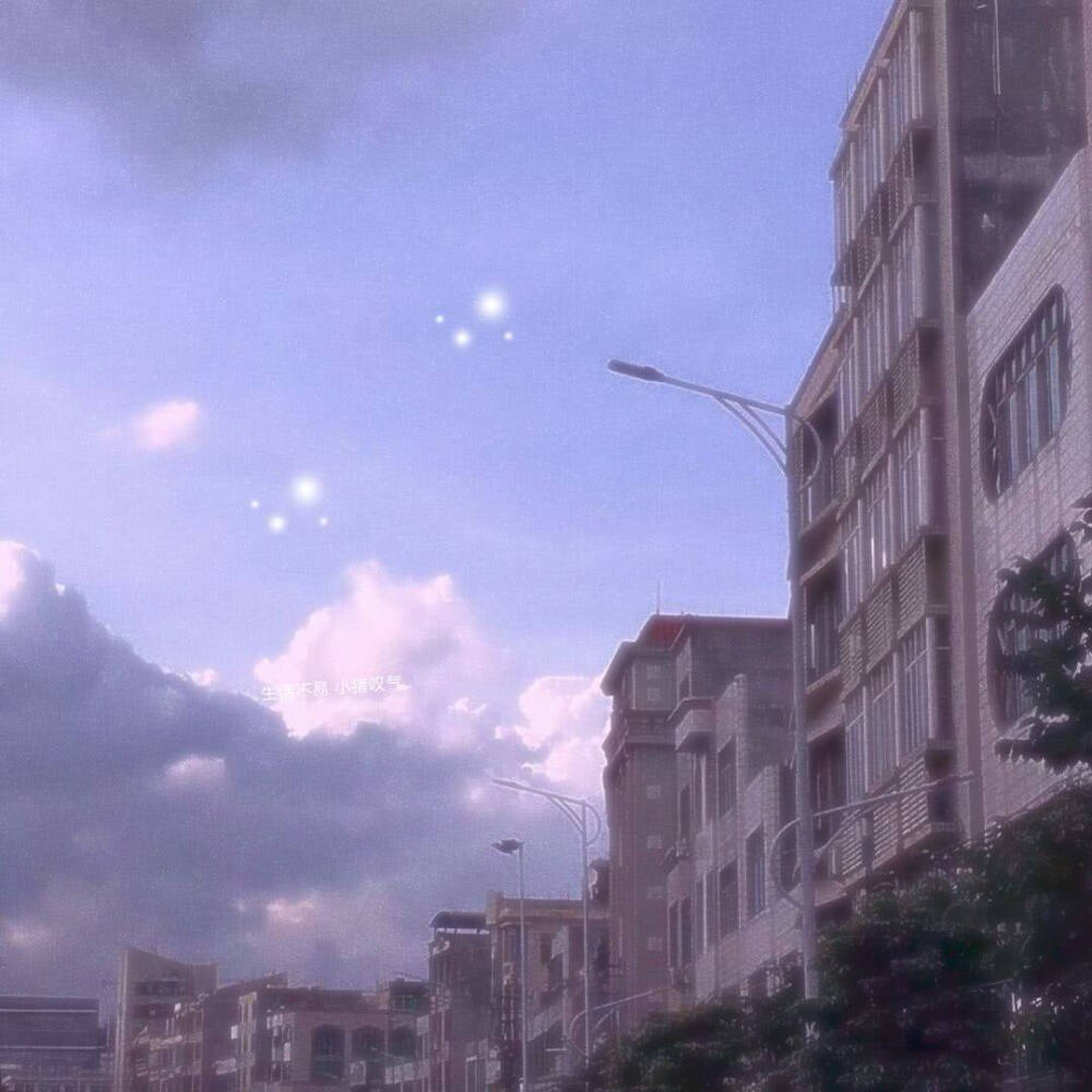 背 景 圖