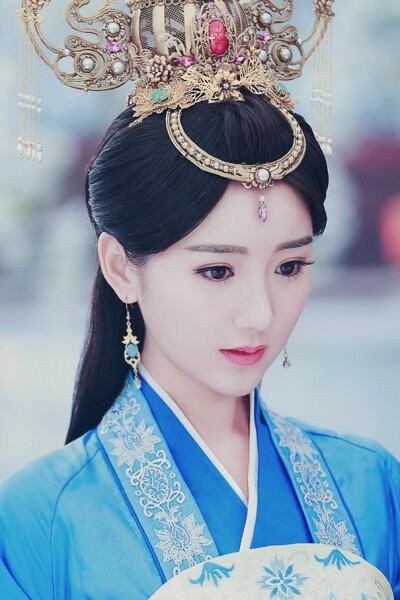 『锦绣未央』
♡李常茹
♀毛晓彤