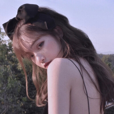 谢谢你长得这么好看还关注我 男头 女头 欧美头像 可爱头像 性感头像 原宿风 个性头像 搞笑头像 姐妹头像 闺蜜头像 情侣头像 不定时更新 笔芯