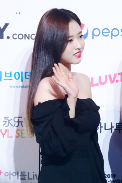 孙慧舟ＯｌｉｖｉａＨｙｅ