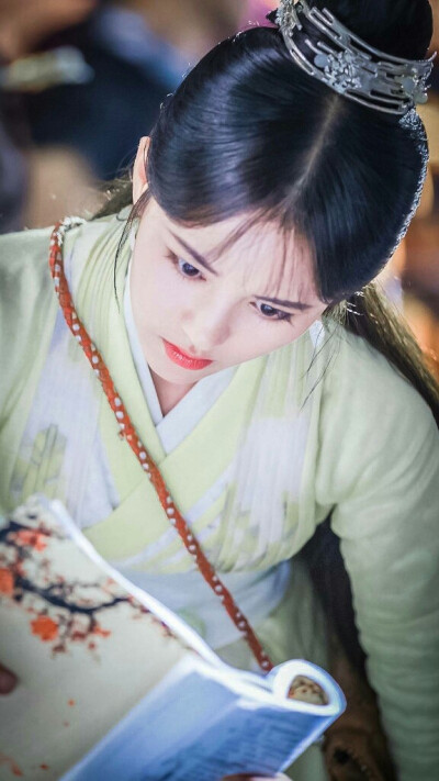 鞠婧祎韩芸汐壁纸