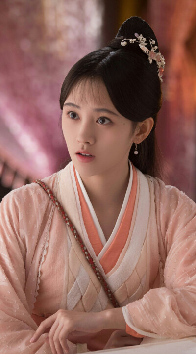 鞠婧祎韩芸汐壁纸