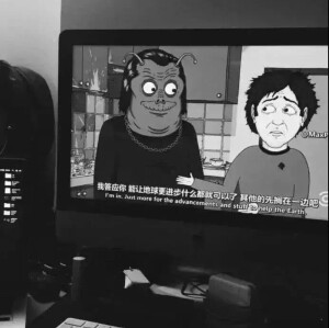 十年前的心脏很厚,用力才能碎,
里面是红领巾、发条青蛙、鸡毛毯子、
动漫卡片和漫天飞舞的雪花。
十年后的心脏很薄,一吹就能破,
里面是啤酒瓶、失眠夜、路灯、
黑眼圈和舍不得忘掉的你。

FROM：网易云音乐—留下吧别走了