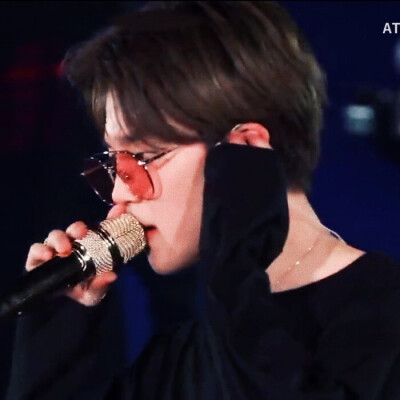 朴智旻jimin头像