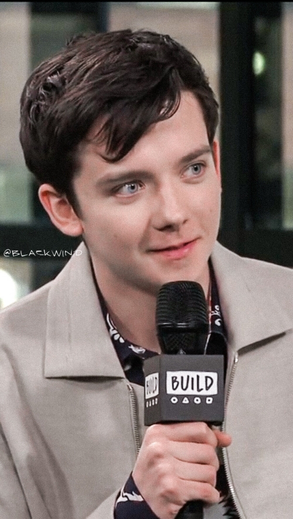 Asa Butterfield 