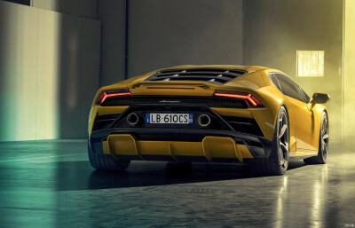 Lamborghini Huracan EVO RWD