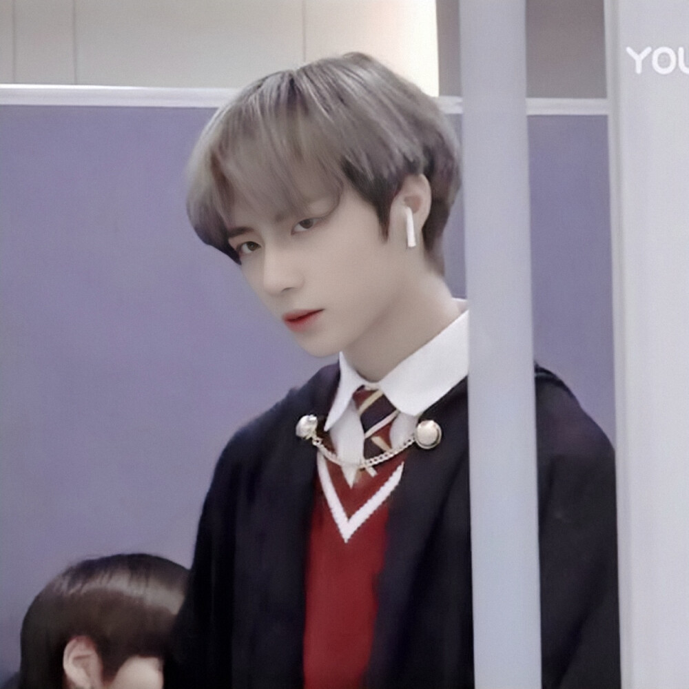 日月星辰之外，你是第四种难得。
TXT 崔范奎