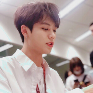 明星头像&林彦俊
拿图dd
二传注明江鹤