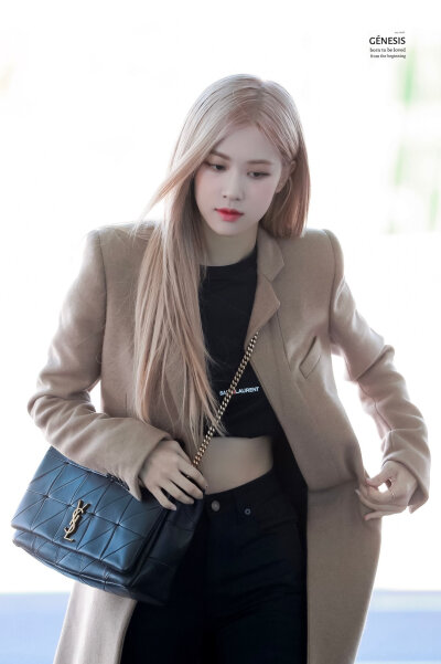 blackpink Rosé 朴彩英