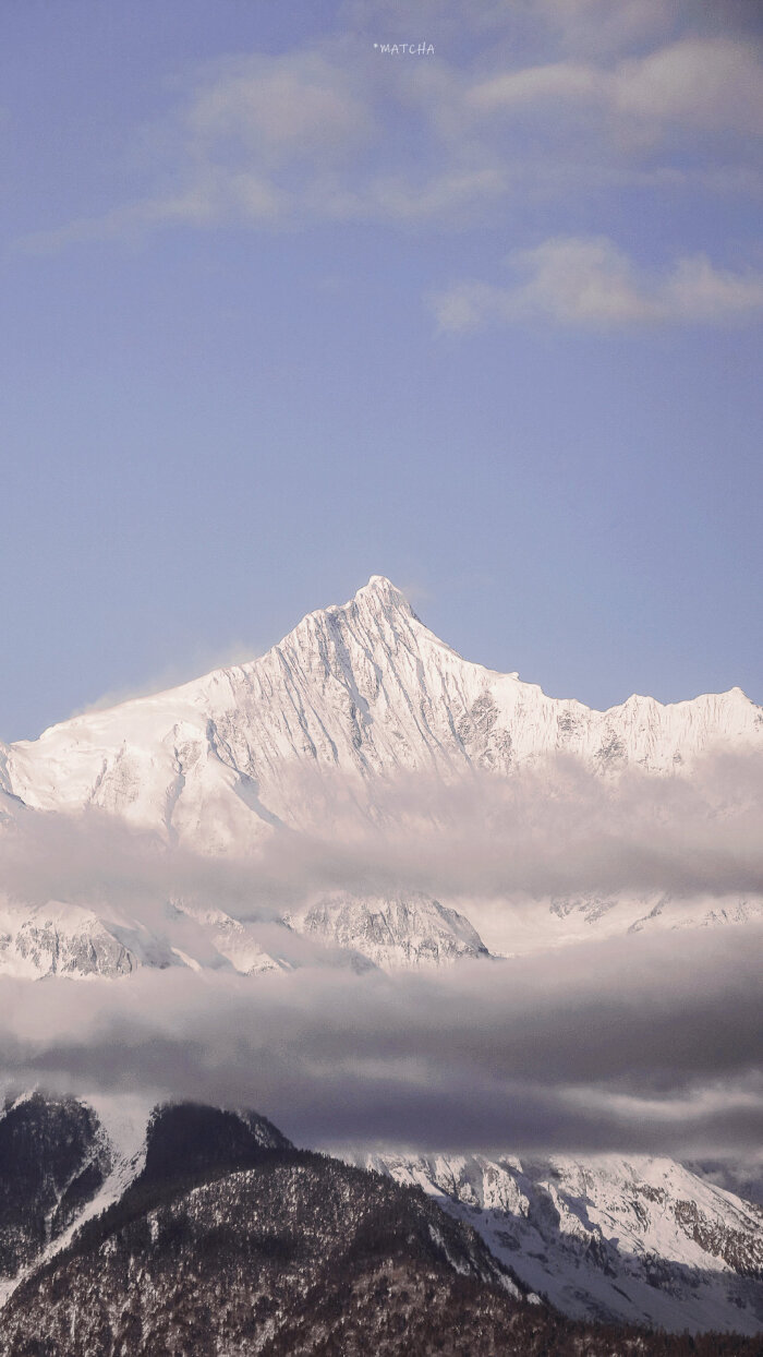 雪山之巅