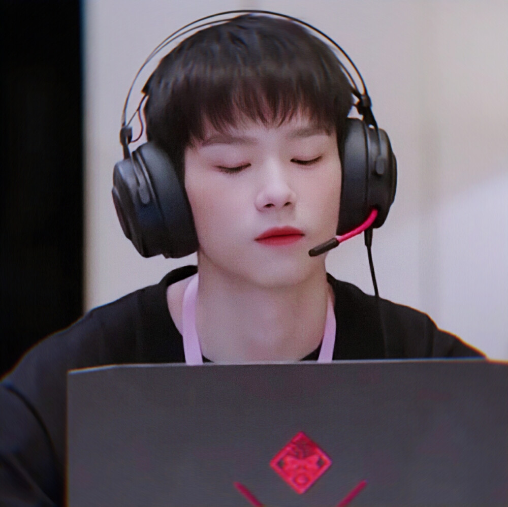 余承恩×戴风demo ©顾陌兮