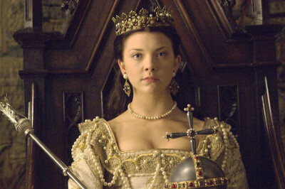 THE TUDORS
QUEEN ANNE BOLEYN OF ENGLAND
都铎王朝/安妮博林