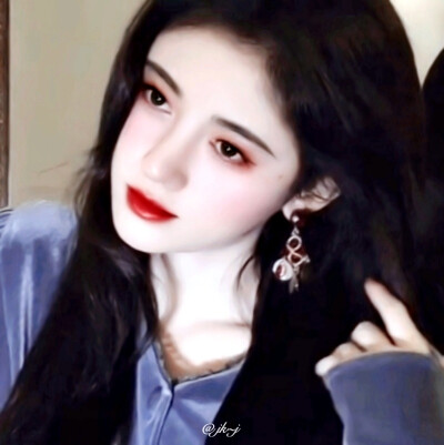 原截@顾暄
by囧菇君