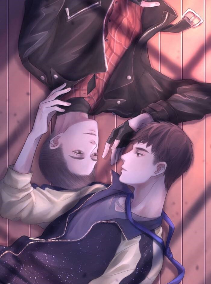 左肩有你，右肩微笑