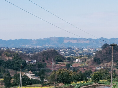 天朗气清，惠风和畅。