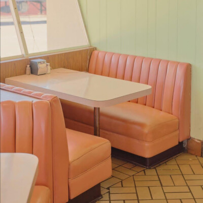 ins 微信背景
女孩子天生就要和浪漫划等号(^▽^)o