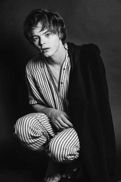 查理·希顿 Charlie Heaton