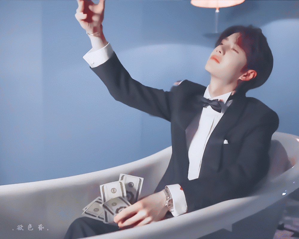 GQ智族时尚短片 截修 @UNIQ-王一博(BIG SHOTS) cr:欲色昏