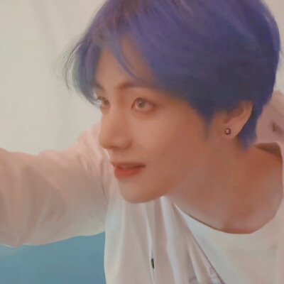 BTS 金泰亨
自截头像