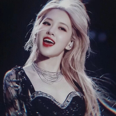 ROSÉ rose朴彩英‘澳洲野玫瑰 罗捷女士
BLACKPINK_肉肉 头像
（直拍自截 无水印）
190413 美国coachella（科切拉）音乐节 Week 1
绝美舞台神图专场