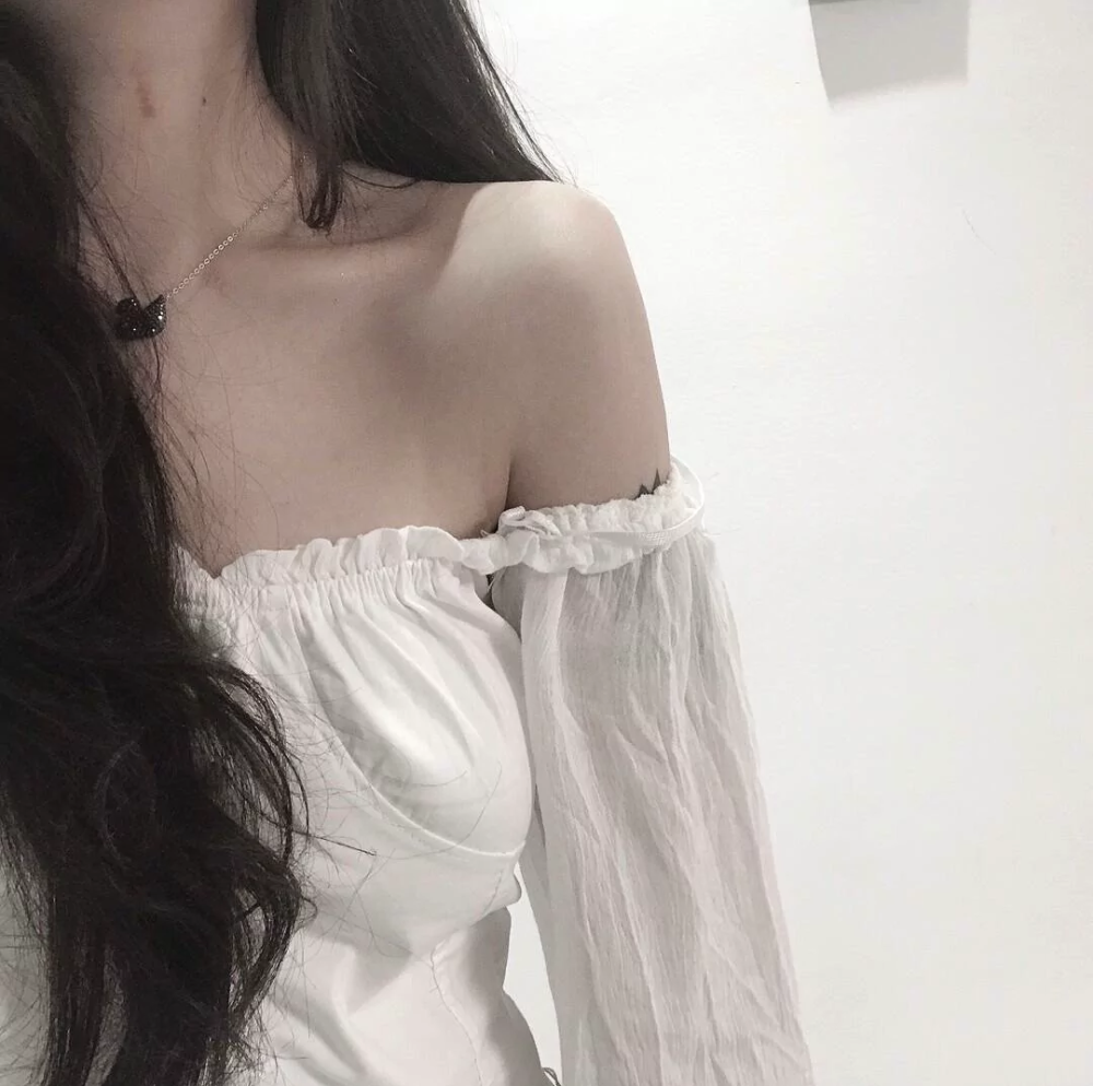 女生头像部位头偏御赞评论更多