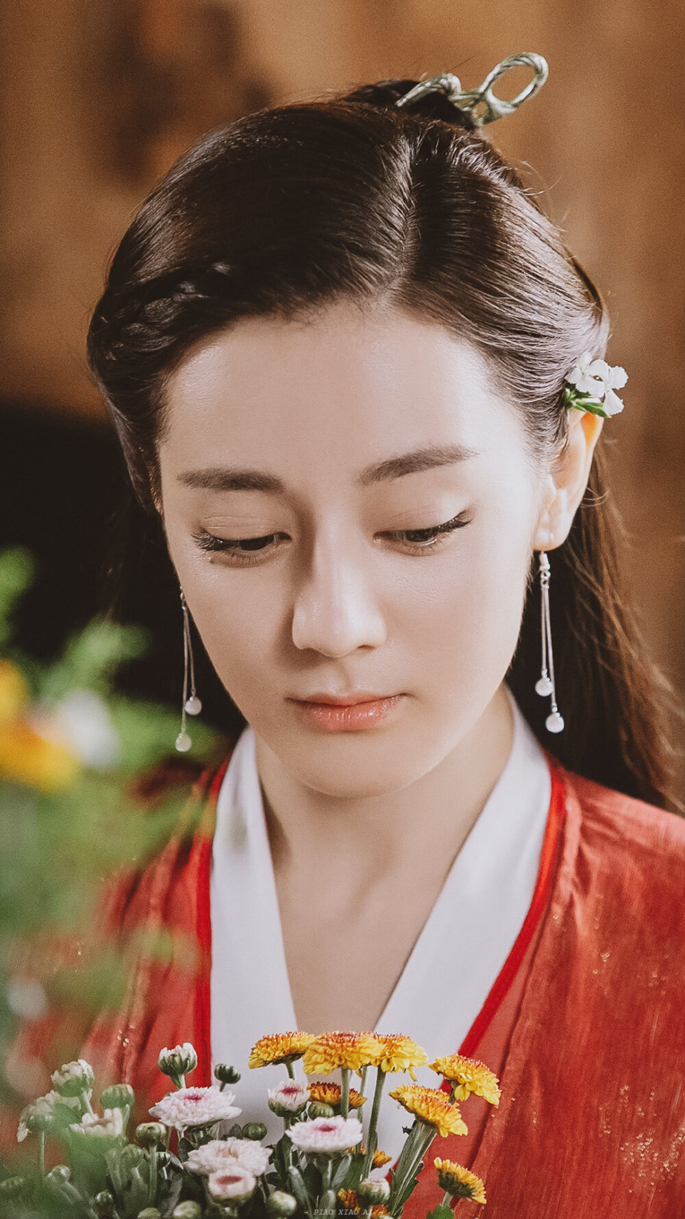 迪丽热巴白凤九