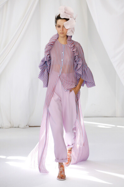 Delpozo 2019伦敦时装周春夏高级成衣发布秀