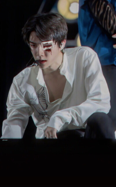 Ohsehun.
海上月是天上月
眼前人是心上人